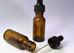 Tech-MedÂ¨ Amber Glass Dropper Bottle