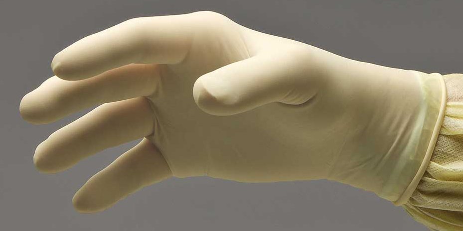 DermAssistÂ® Latex Standard Cuff Length Exam Glove, Small, Natural