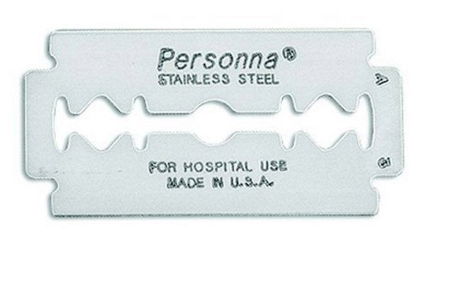 PersonnaÂ® Double Edged Razor Blade