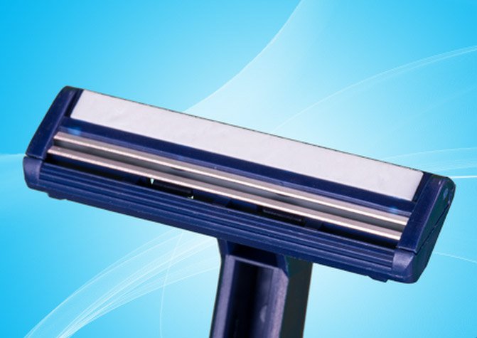 PersonnaÂ® Single Blade Razor
