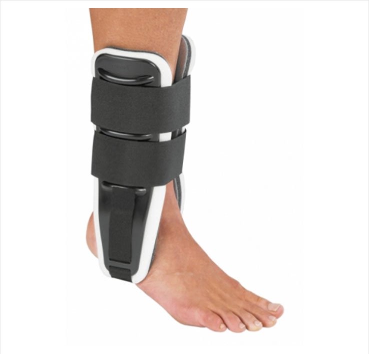 ExceleratorÂª Ankle Support, Large