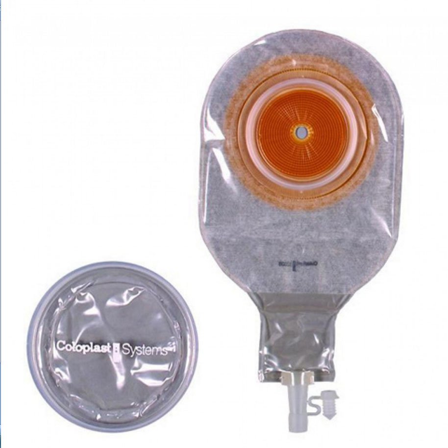 AssuraÂ¨ Colostomy Barrier With 3/8-1_ Inch Stoma Opening