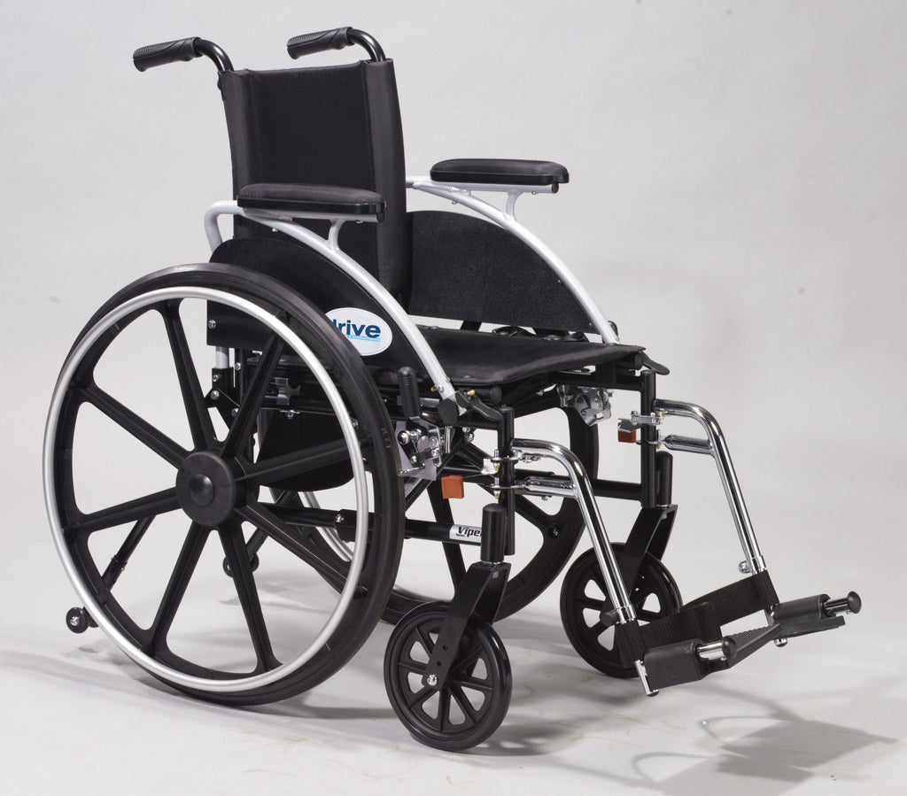 driveÂª Viper Lightweight Wheelchair, 12-Inch Seat Width