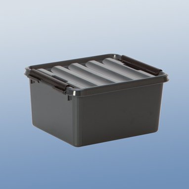 SmartStoreÂª Tote with Lid